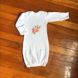Baby girl gown 0-3months